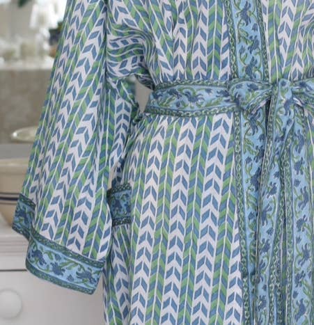 Kimono Robe Larisa with Envelope, 48"