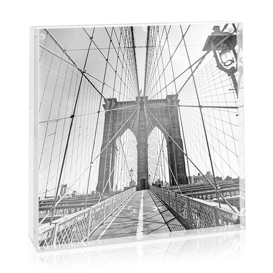 Isaac Jacobs Super Thick Clear Acrylic Magnetic Photo Frame: 8x8