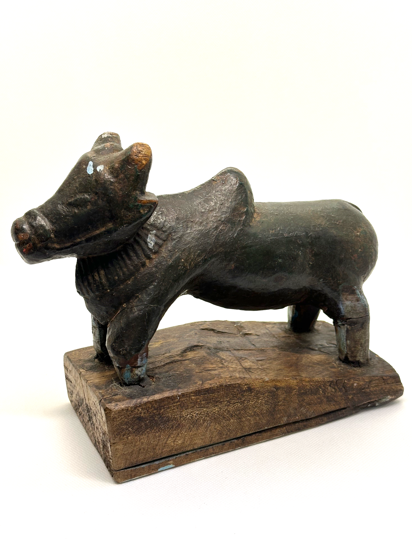 Vintage Primitive Shiva Nandi Bull Statue