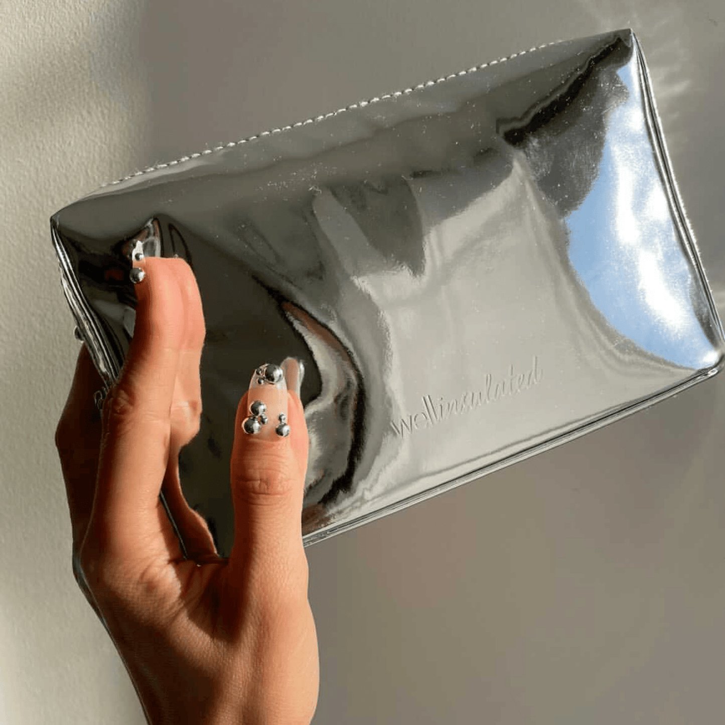 Performance Beauty Bag - Silver