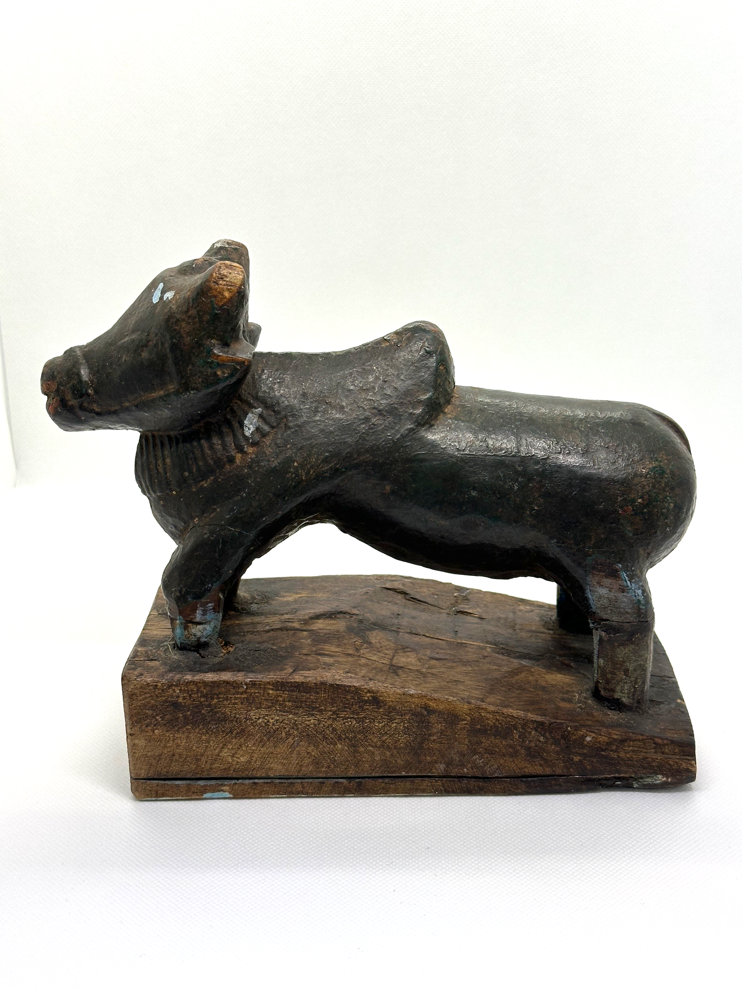 Vintage Primitive Shiva Nandi Bull Statue