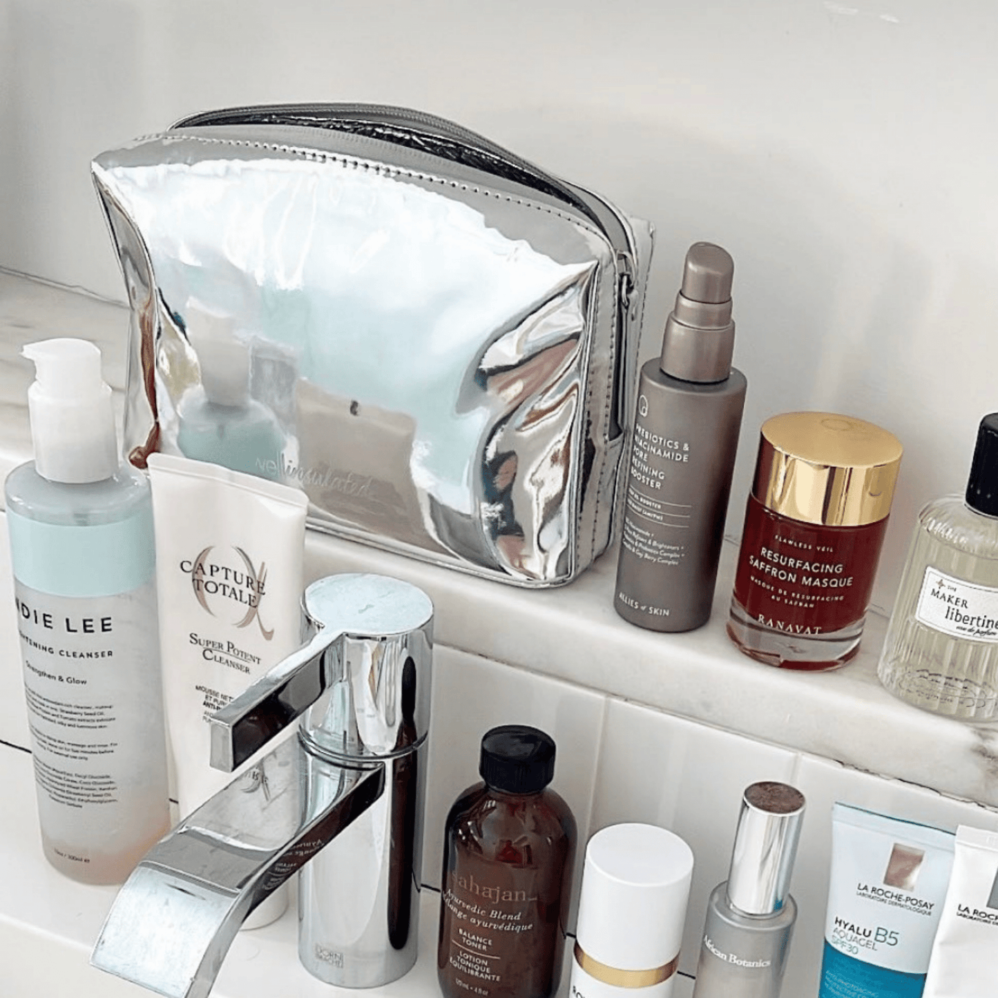 Performance Beauty Bag - Silver